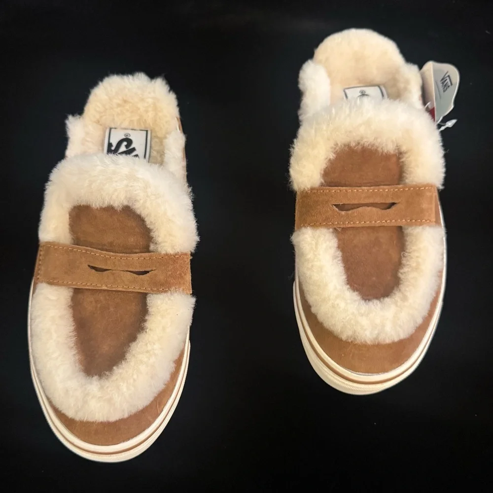 Vans Brown and Cream Slippers with Sherpa Lining
